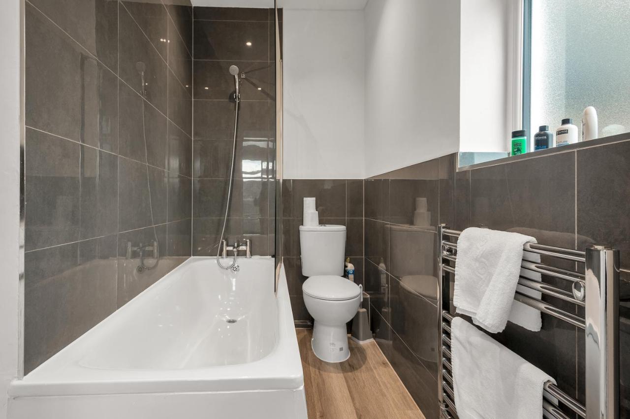 Apartament Modern In South West Wandsworth Londra